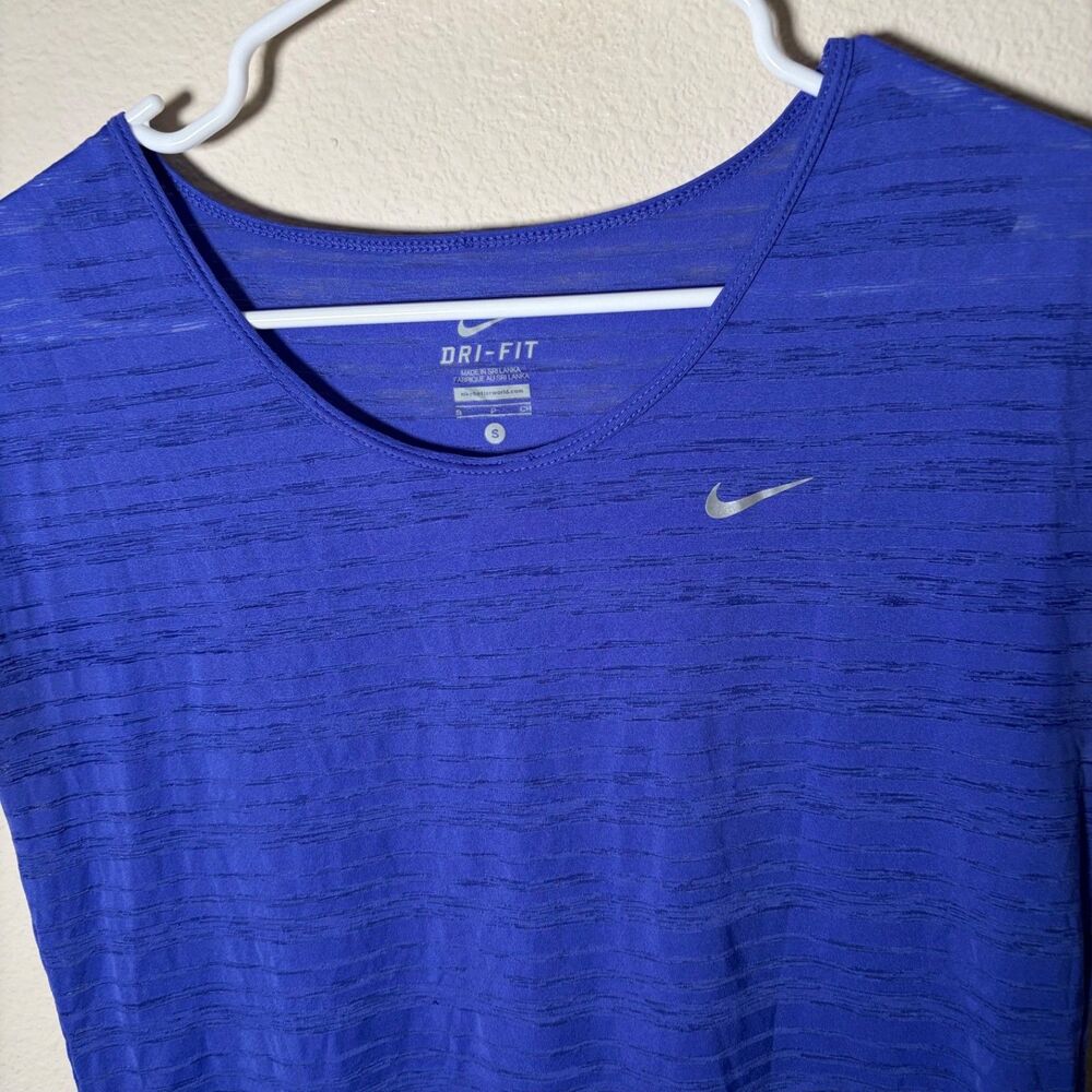 Nike T-Shirt Women's Small Dri-Fit Lightweight Cap Sleeve Active Sheer Burnout - Picture 3 of 10